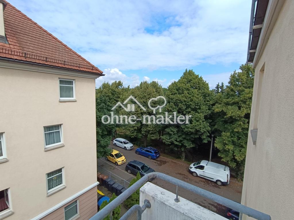 Blick vom Balkon nach NW