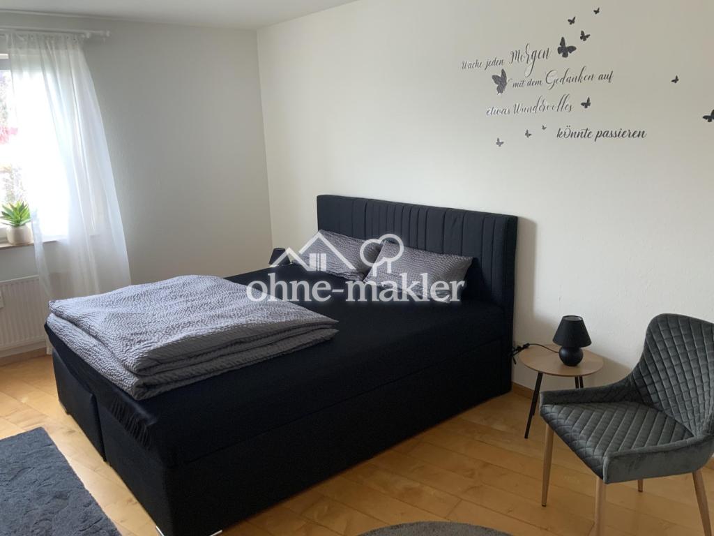 Schlafzimmer 1