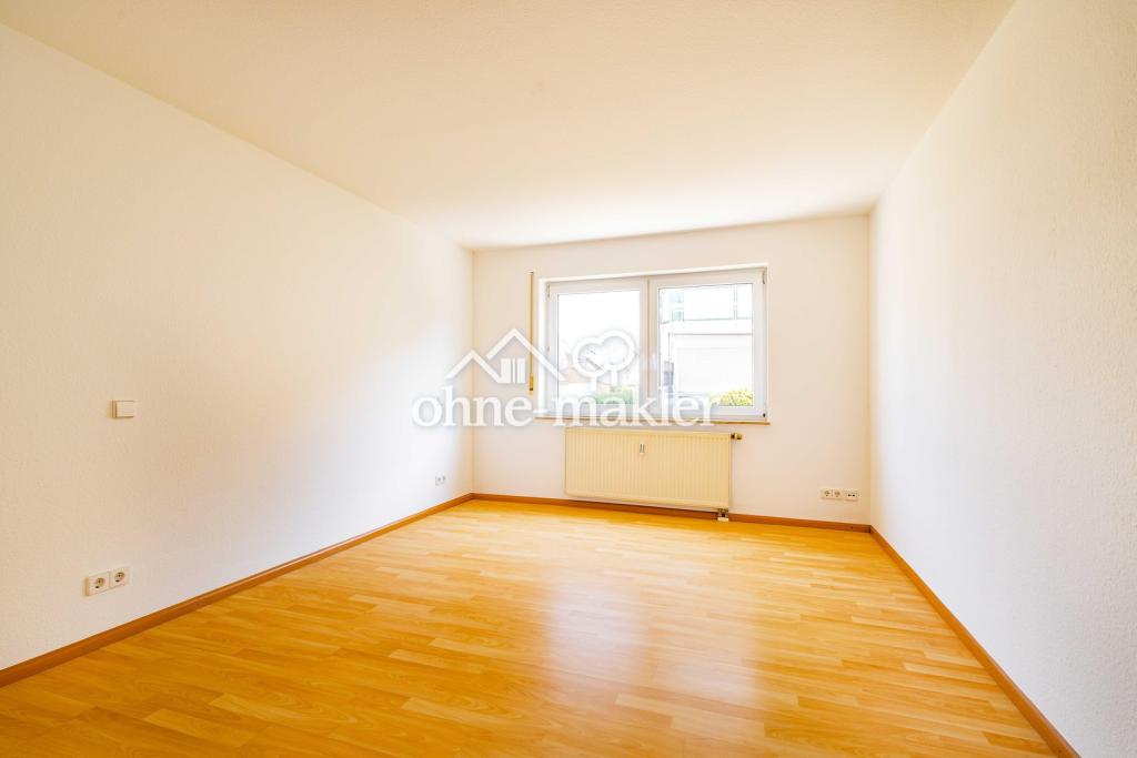 Schlafzimmer vor Möblierung 