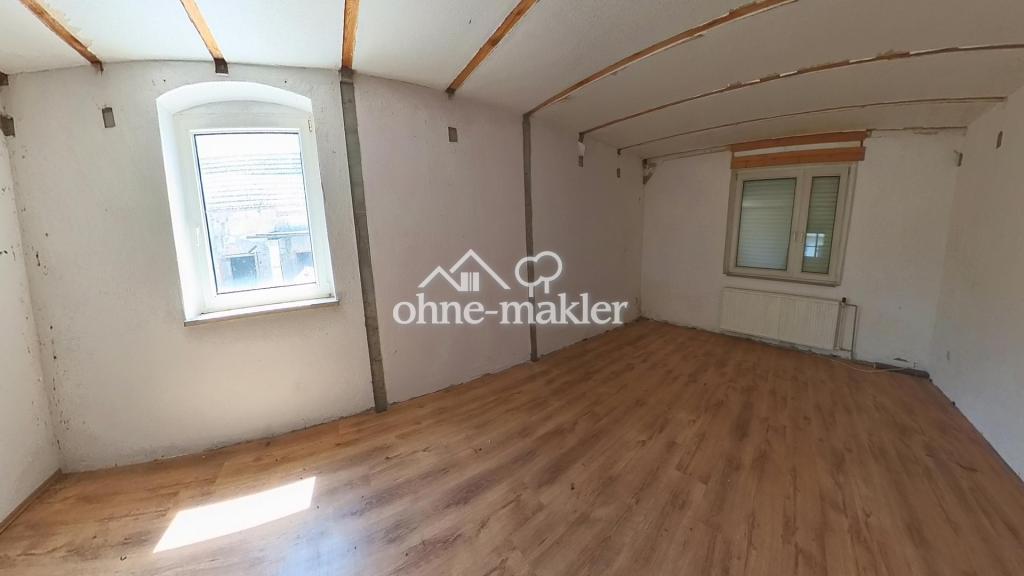 großes Zimmer