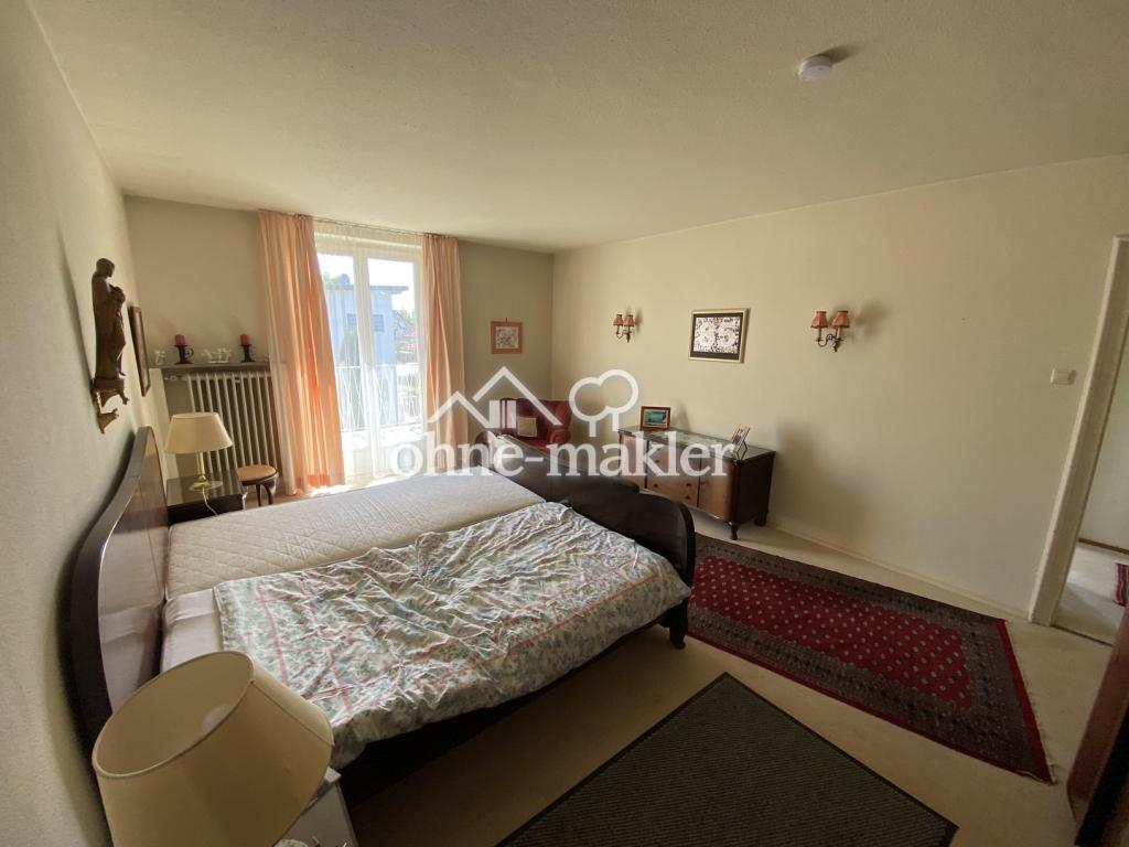 Schlafzimmer 4