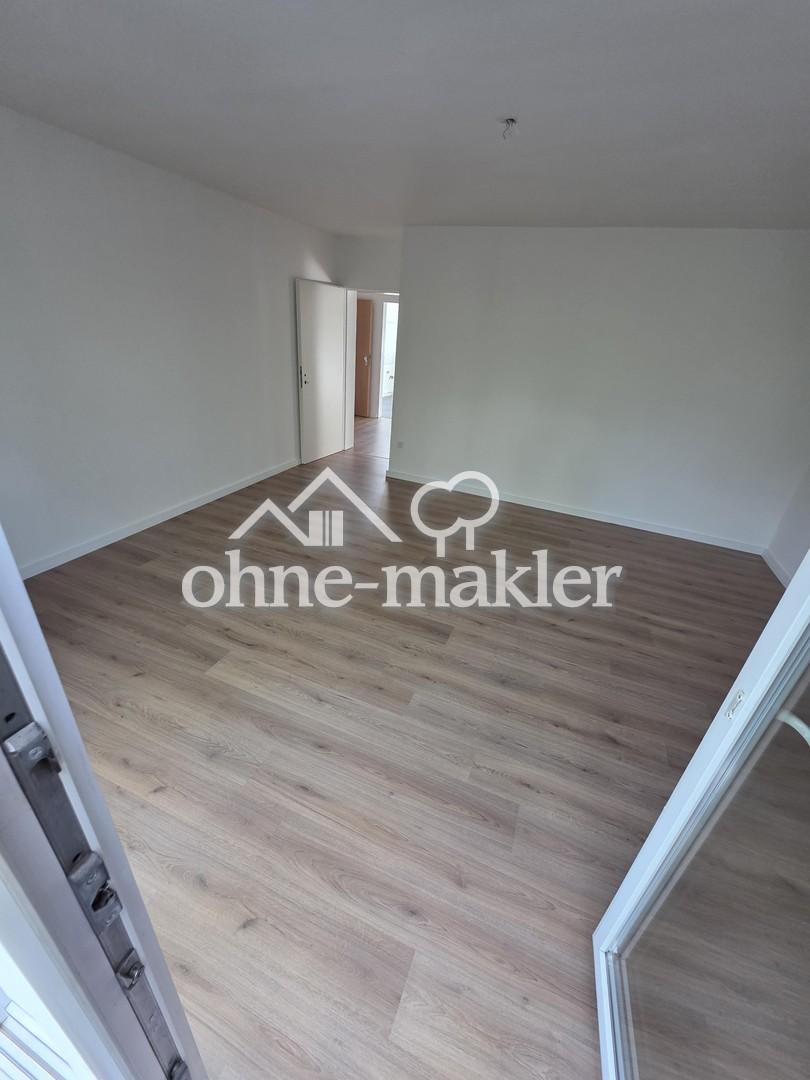 Wohnzimmerblick vom Balkon