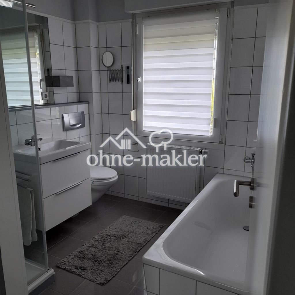 Badezimmer im OG
