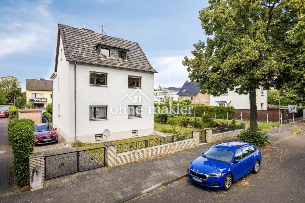 Straßenansicht