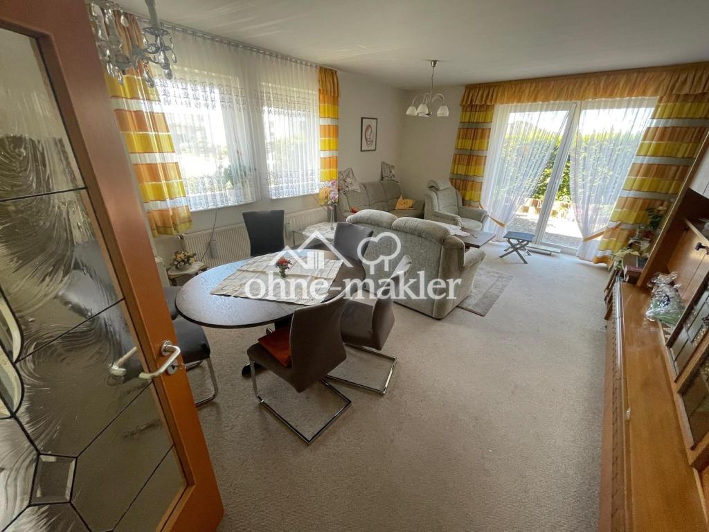 Wohnzimmer, Blick vom Flur
