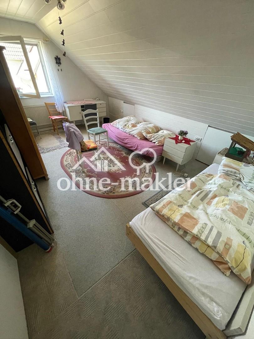 DG Schlafzimmer rechts