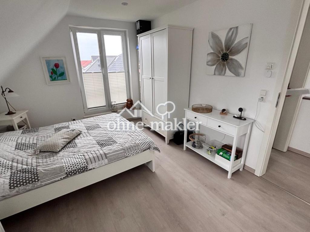 Arbeits- / Gästezimmer OG