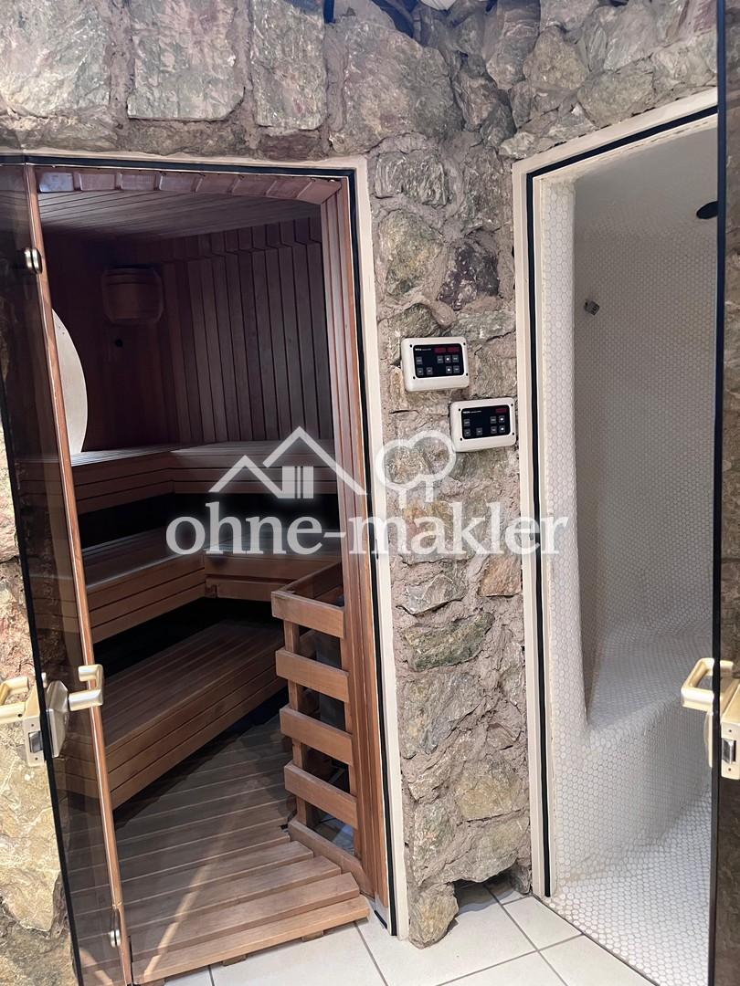 Sauna + Dampfbad