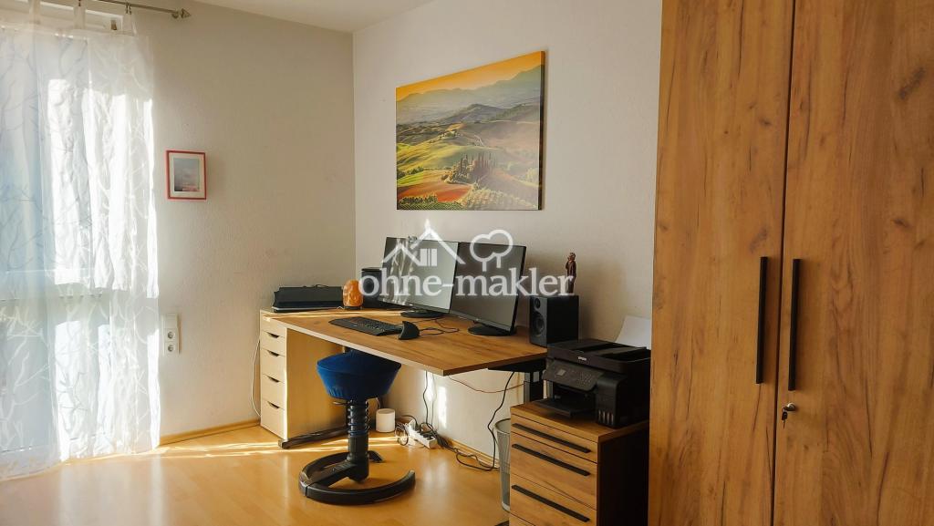Büro / Kinderzimmer im OG