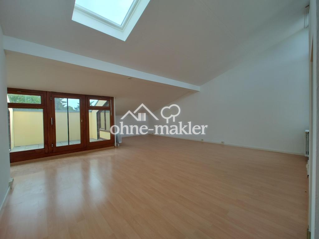 Wohnraum und Dachterrasse