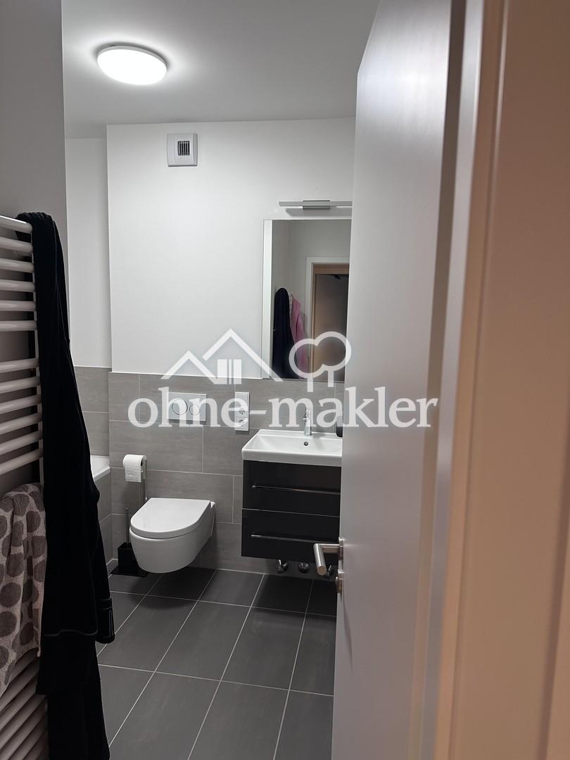 Wannenbad mit WC
