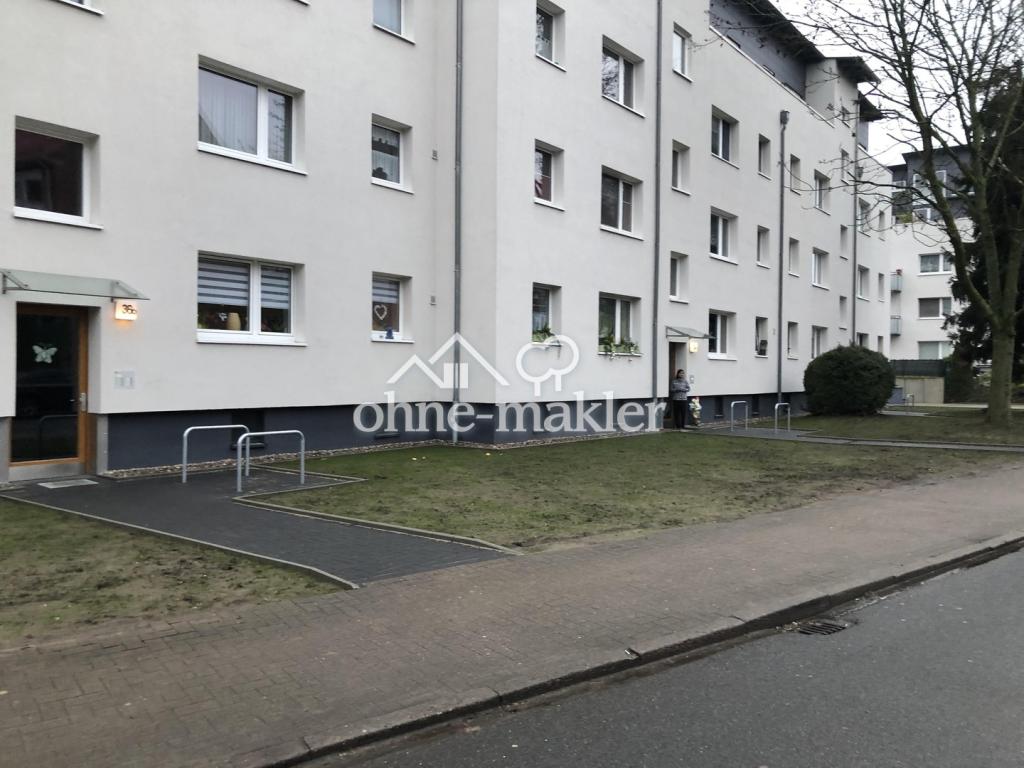 Vorderfront / Eingangsbereich