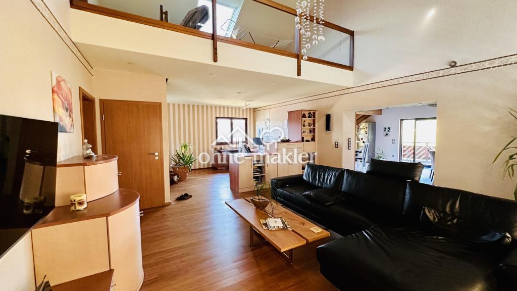 OG - Wohnzimmer