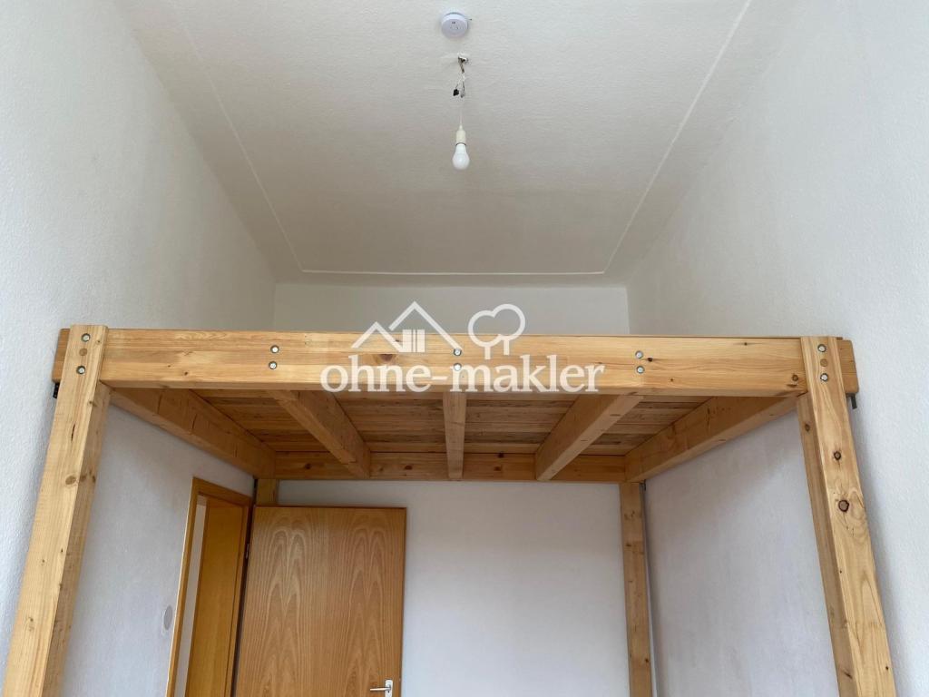 Hochbett im Arbeitszimmer