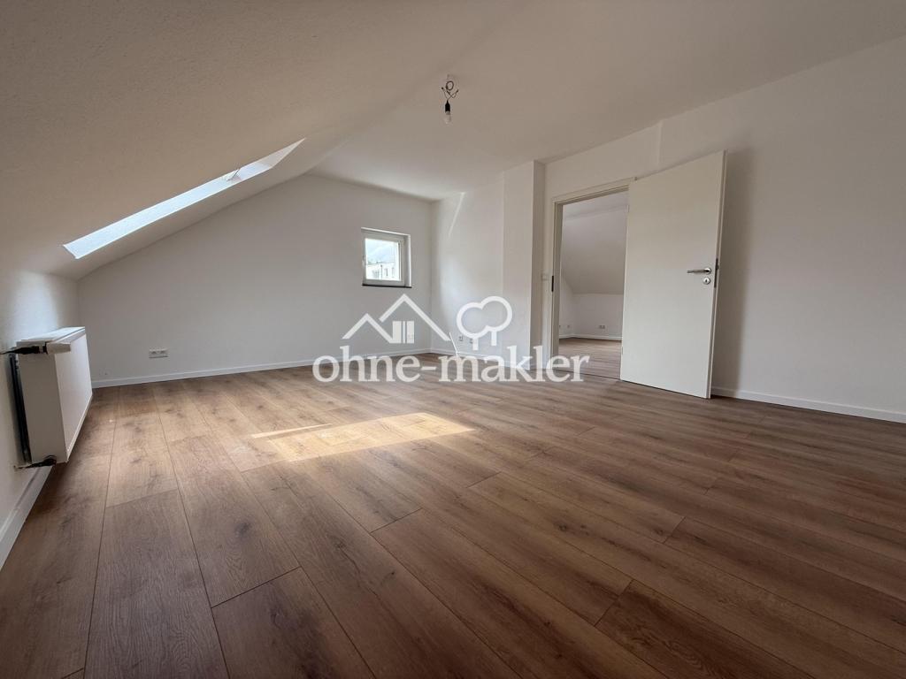 Schlafzimmer Bild 1