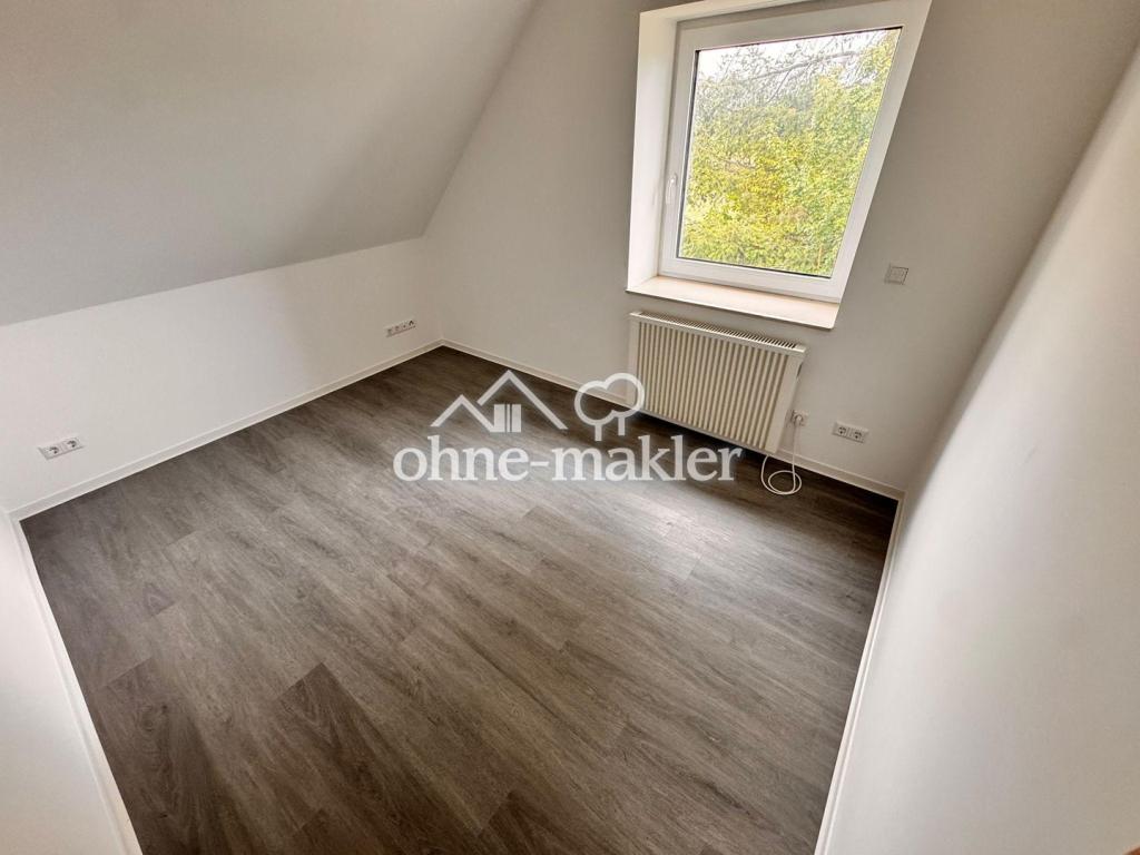 Kinderzimmer/ Arbeitszimmer 1