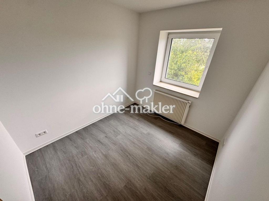 Kinderzimmer/ Arbeitszimmer 1