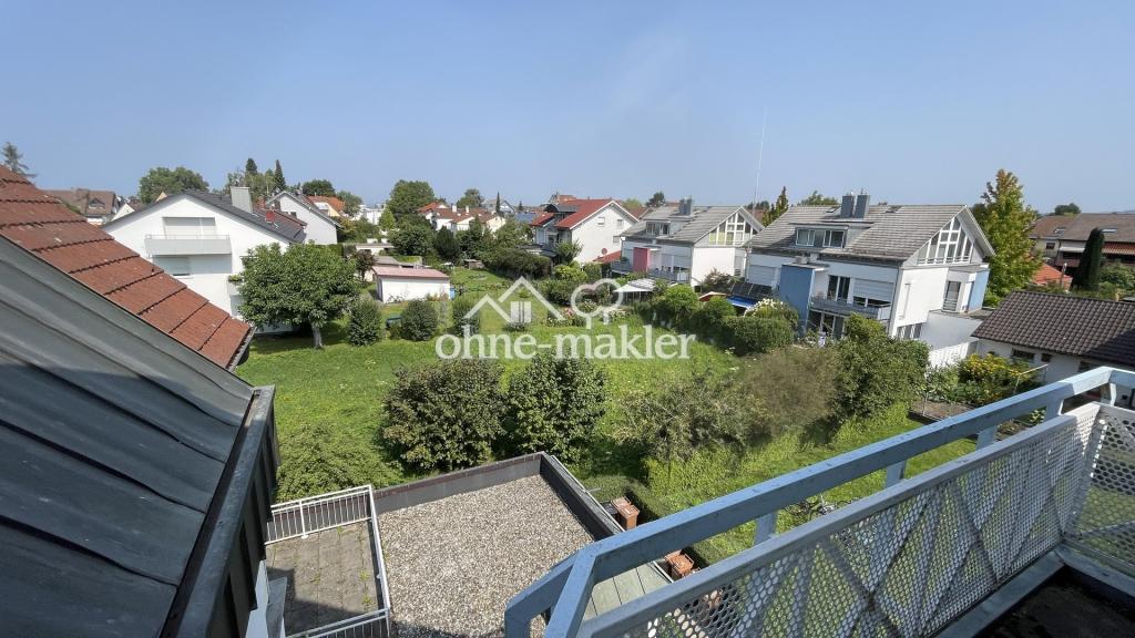 kleiner Westbalkon an Schlafz.