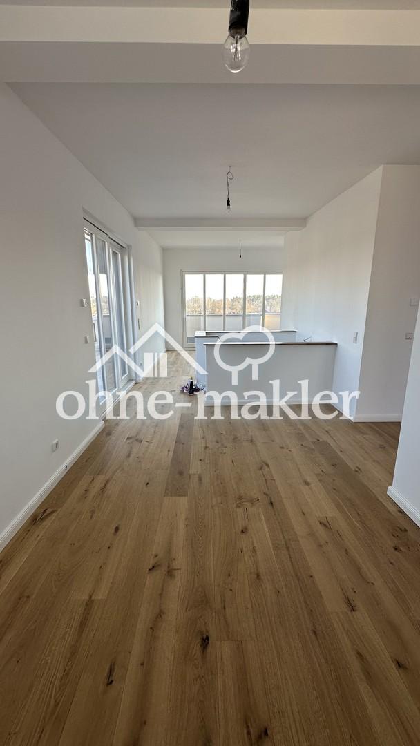 Penthouse im Schloss Siethen – Exklusives Wohnen mit Dachterrasse & Abendsonne - Foto 4