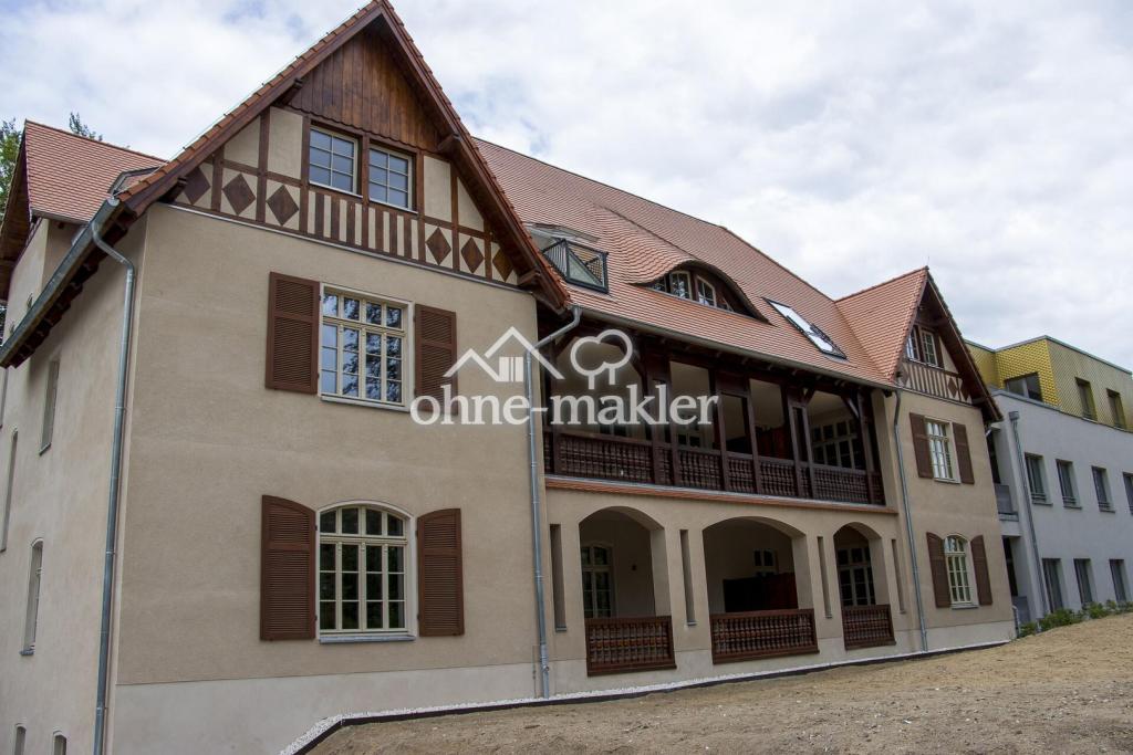 Erstbezug - Große Dachgeschoß-WE - Vollholzdielen, Marmorbad - Seezugang - Photo 5