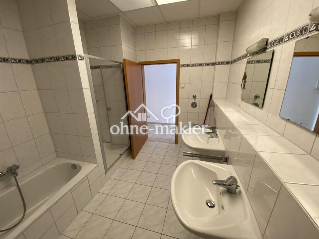 Großzügige, gepflegte 2 -Zimmer Wohnung mit großer Terrasse in Hofheim OT Wildsachsen - Photo 5