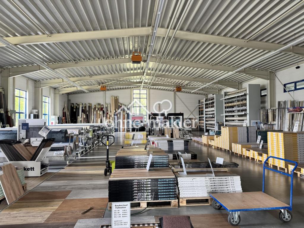 Innenansicht grosse Halle