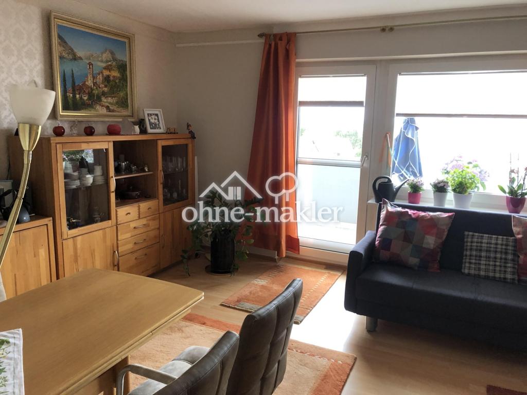Blick ins Wohnzimmer
