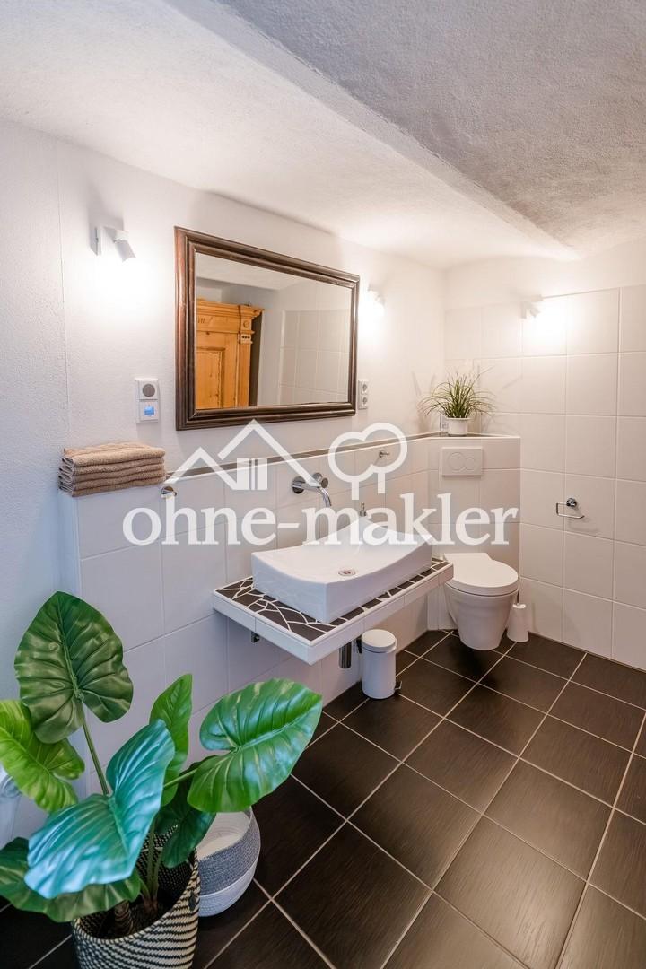 Gäste-WC EG