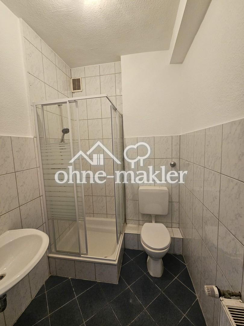 WG geeignet! 4. OG OHNE Aufzug! renovierte 3-Zimmer-Wohnung mit Balkon in Duisburg-Hochfeld - Foto 2