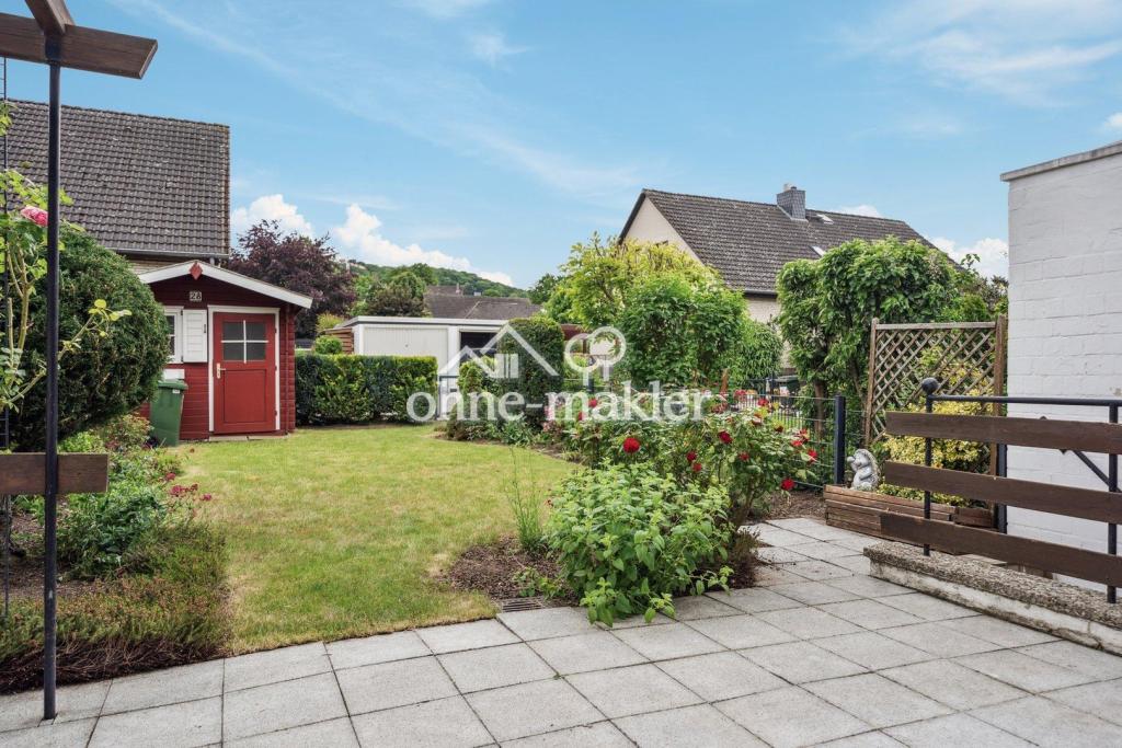 Terrasse und Garten