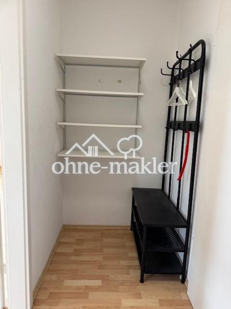 Flur mit Garderobe