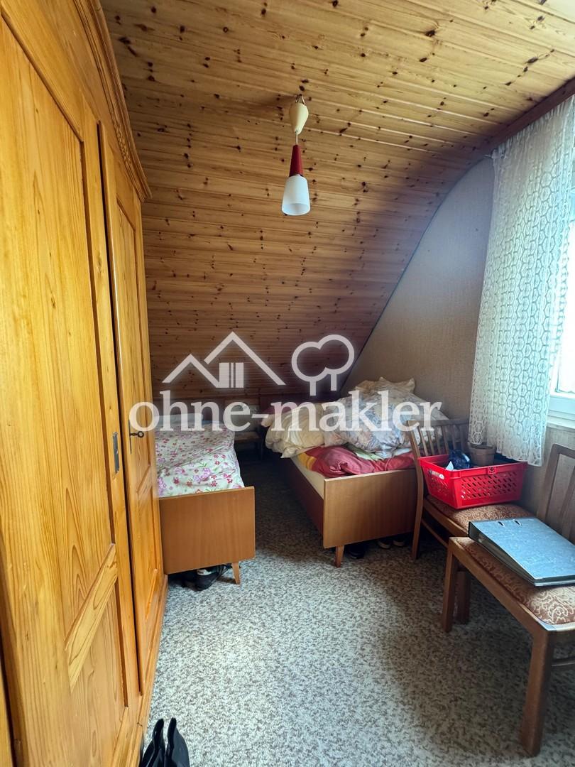 Kinderzimmer außen, DG