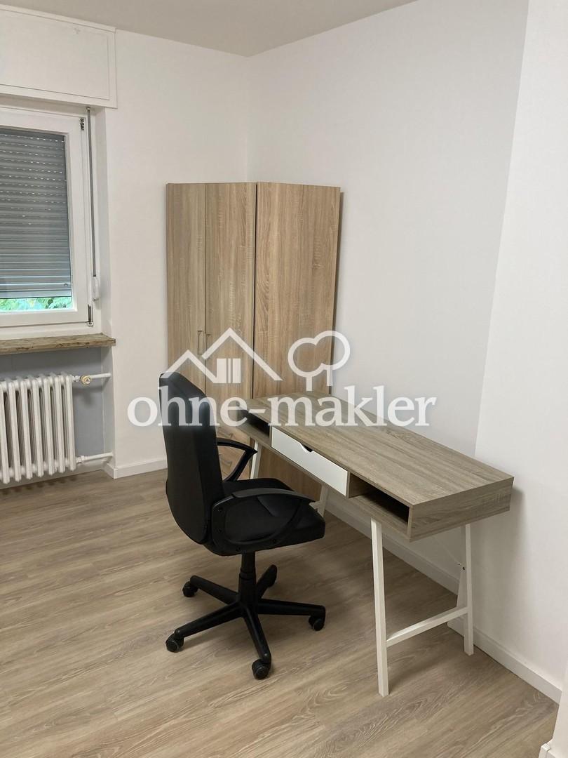Büro - kleines Zimmer