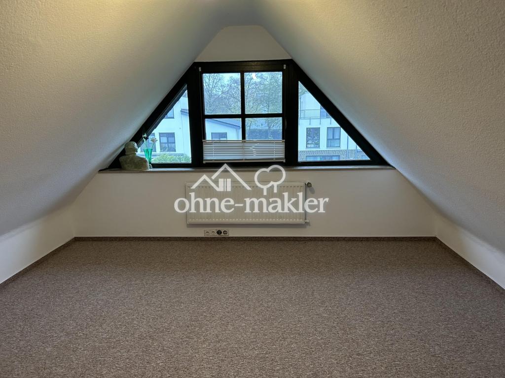 Gäste-/Arbeitszimmer