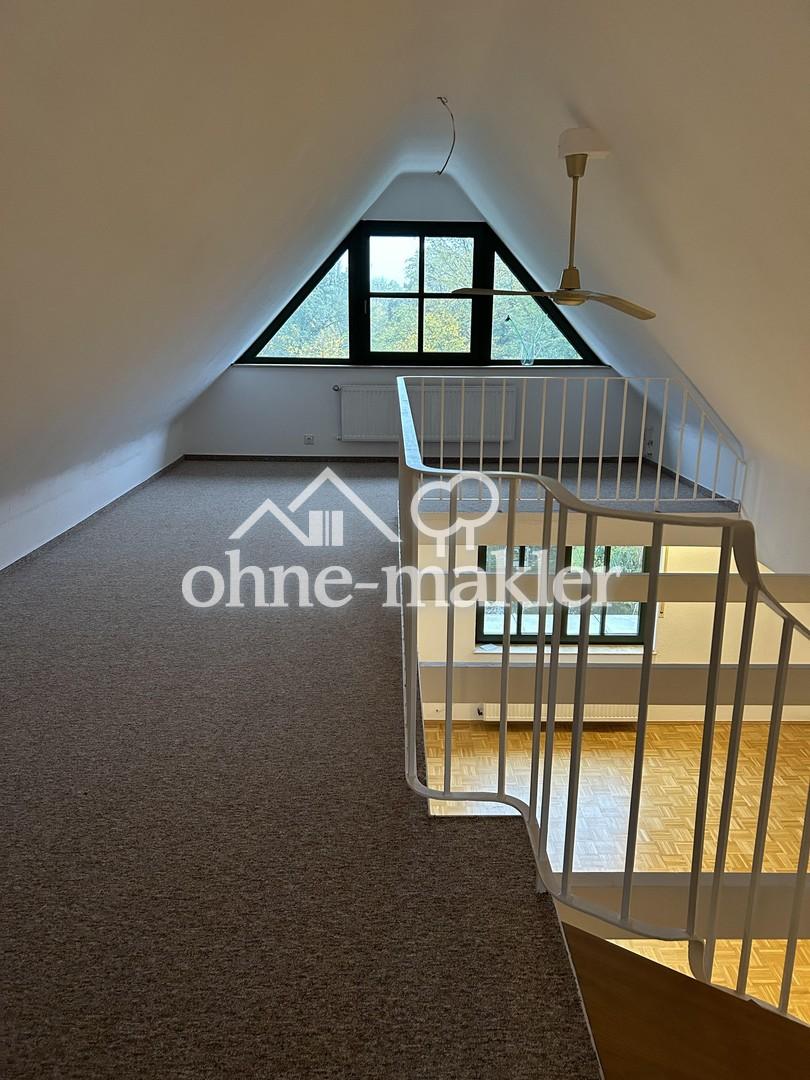 Offener Blick i. Wohnzimmer