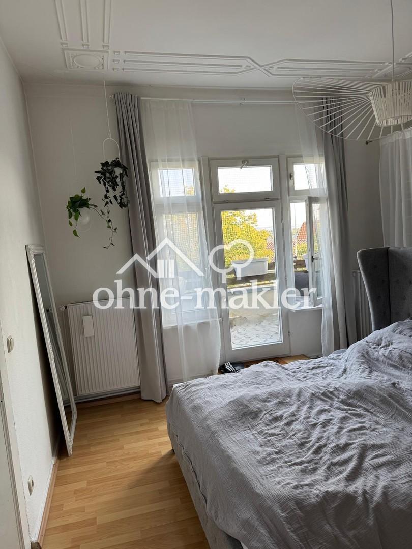 Schlafzimmer Zugang zu Balkon
