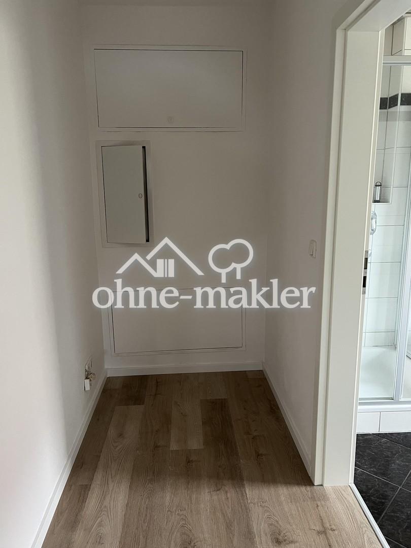 Garderobe OG