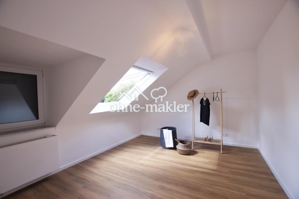 2. OG Ankleide HomeOffice Z5