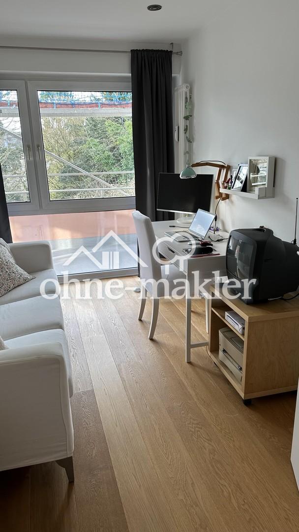 Arbeitszimmer