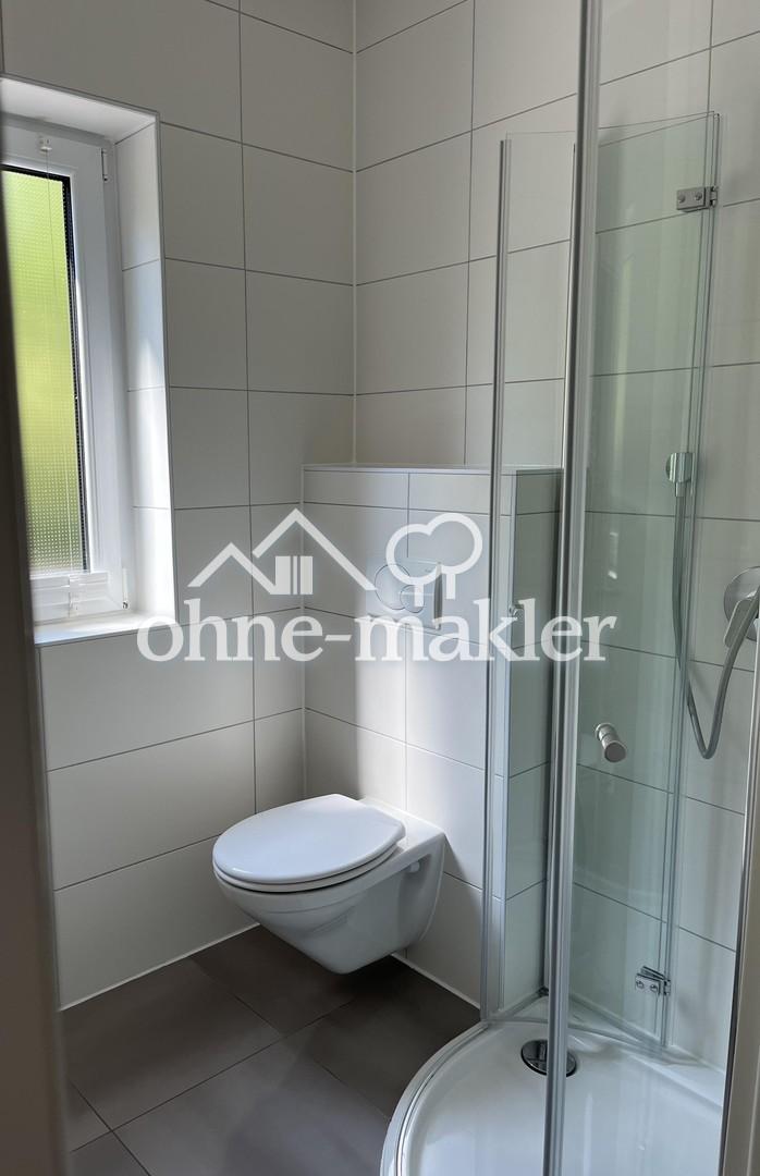 Gäste WC mit Dusche