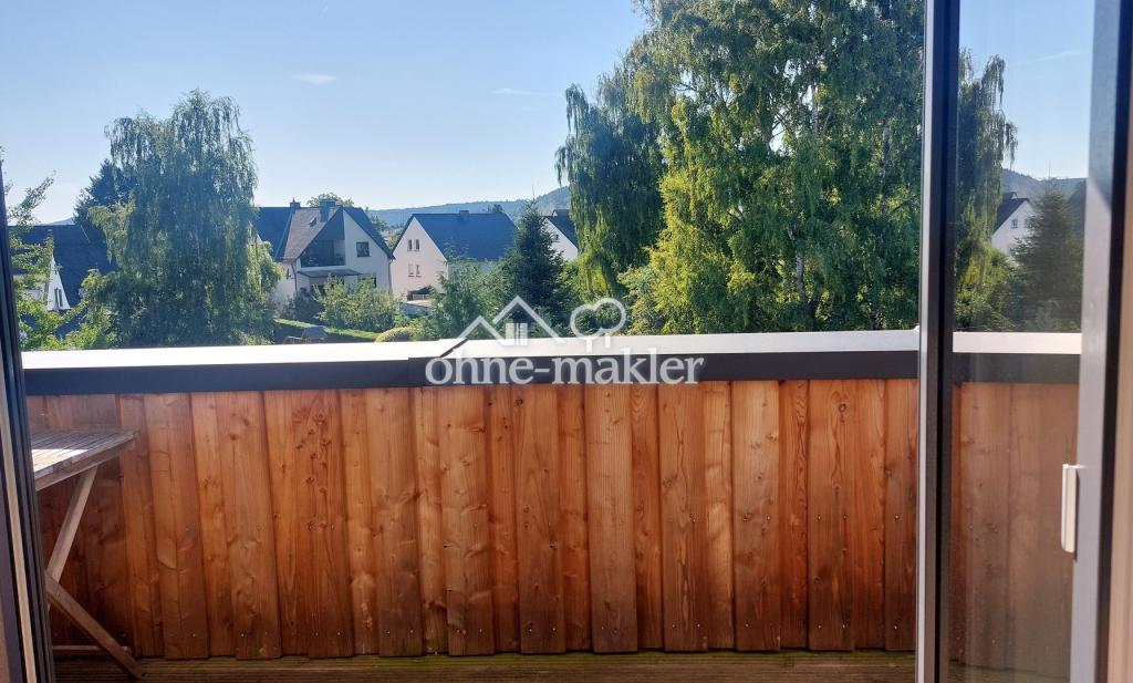 Loggiazugang mit Gartenblick