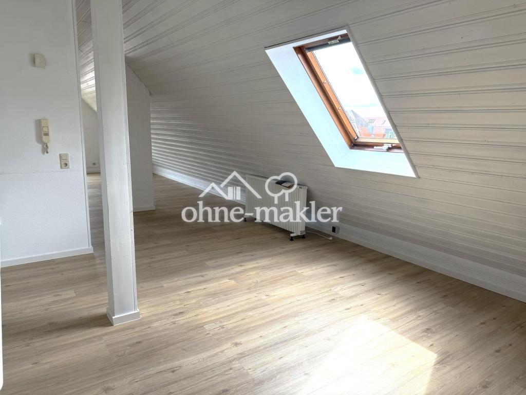 Charmantes 1-Zimmer-Apartment mit Einbauküche im Herzen der Öhringer Altstadt - Photo 3