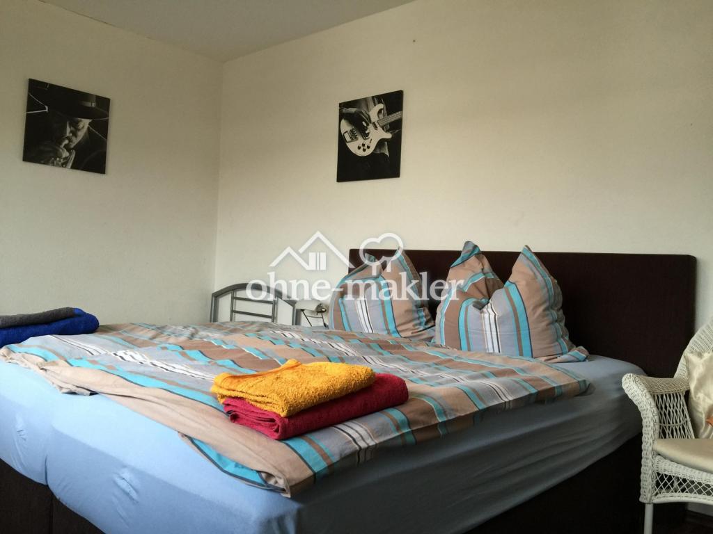 Schlafzimmer 1 / 1 OG