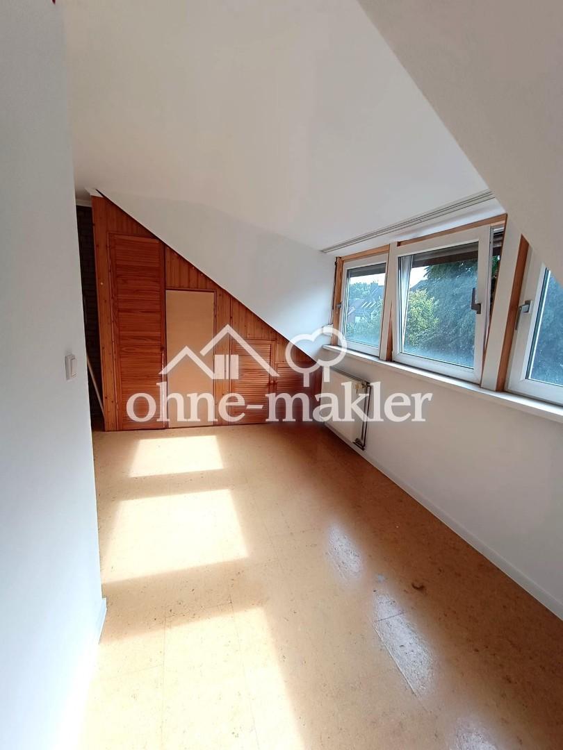 Schlafzimmer hinten DG