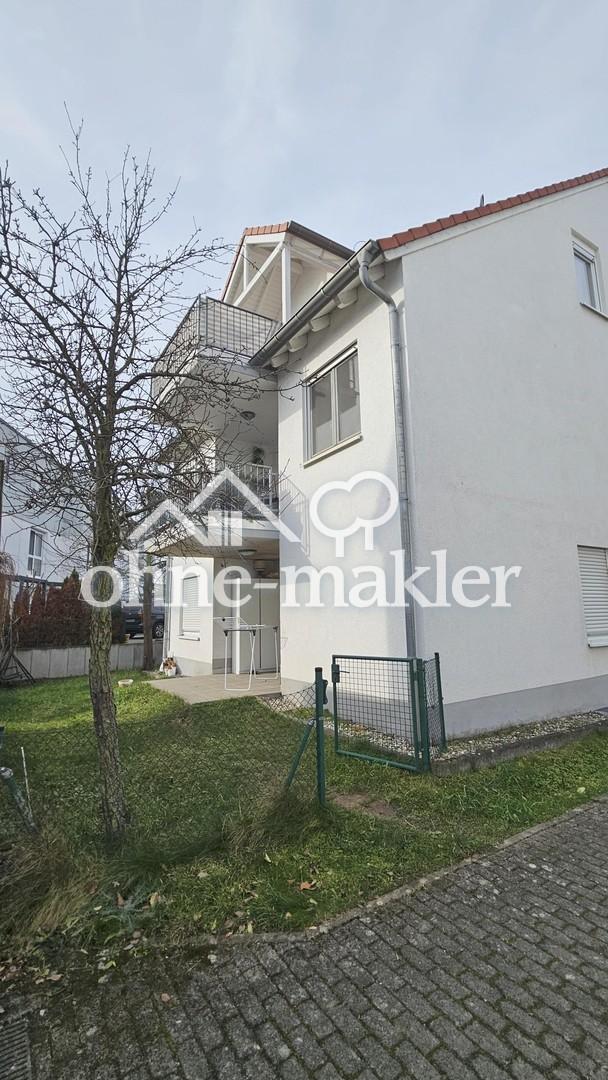 Haus und Balkon