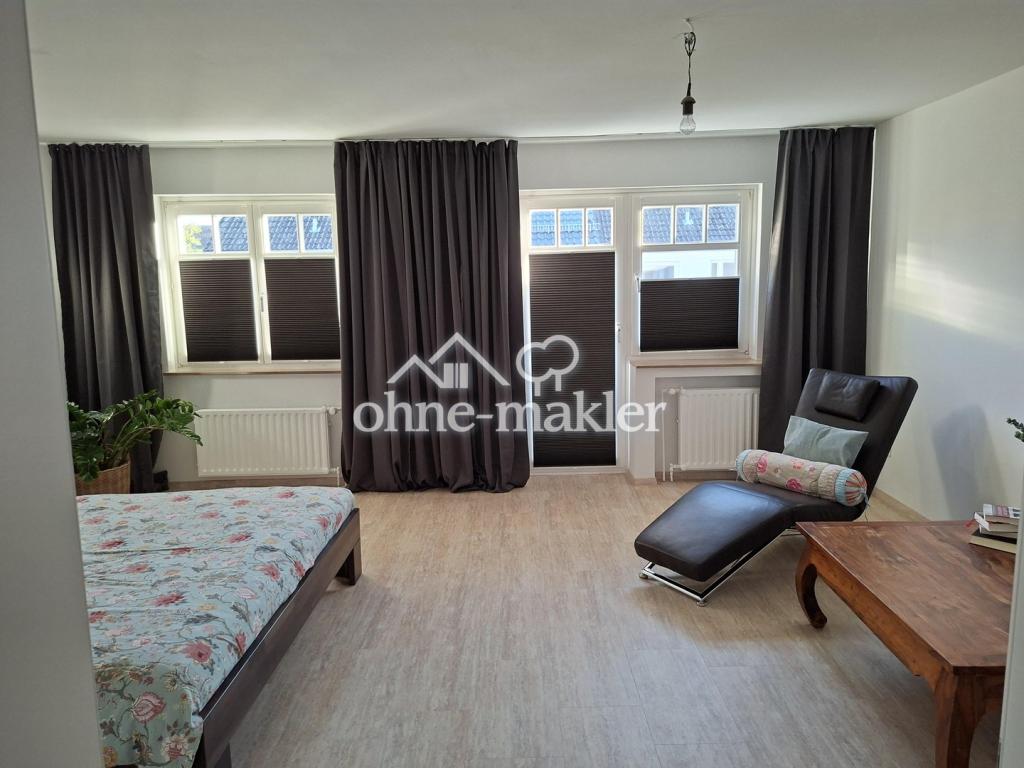 Großes Schlafzimmer 