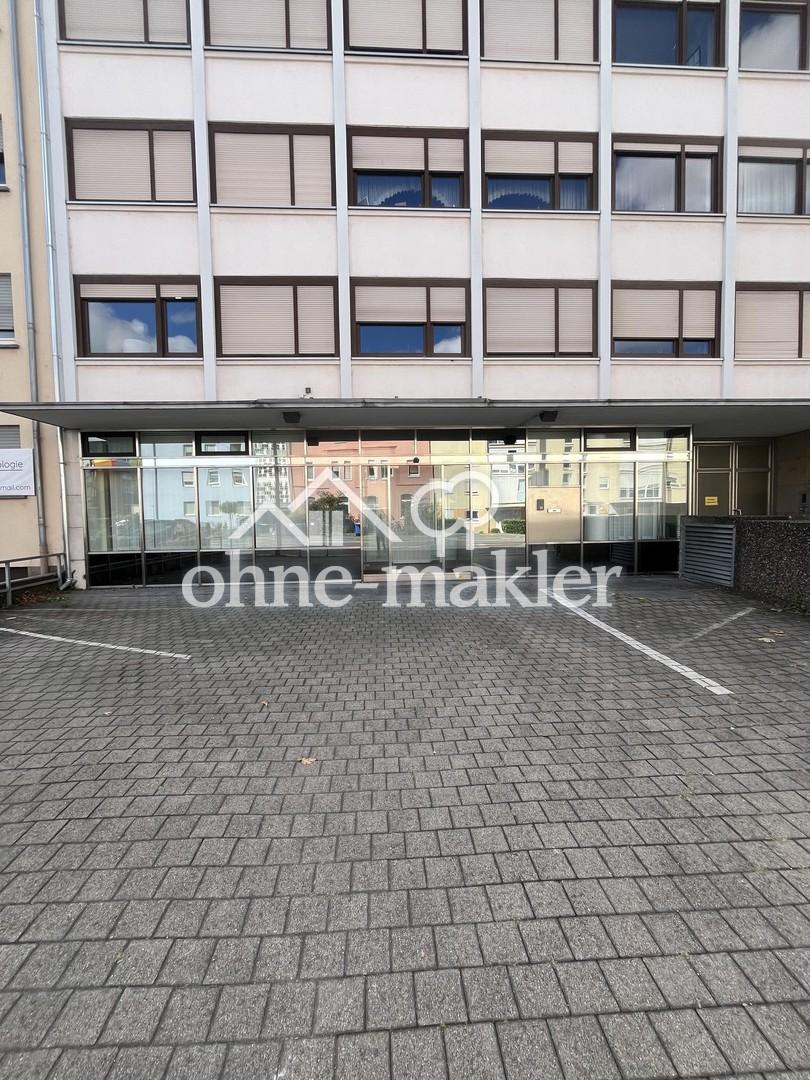Blick auf Glas/ Fassade