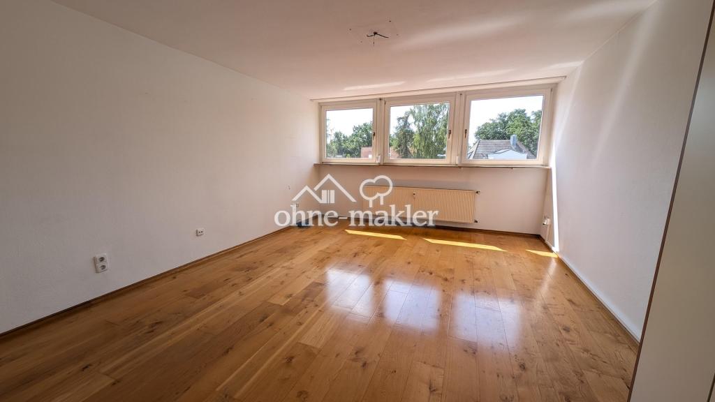 Arbeits- bzw. Kinderzimmer