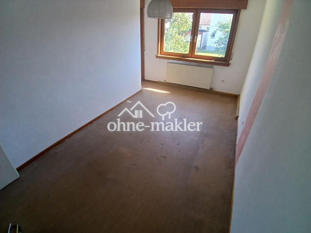 N/W Zimmer im OG