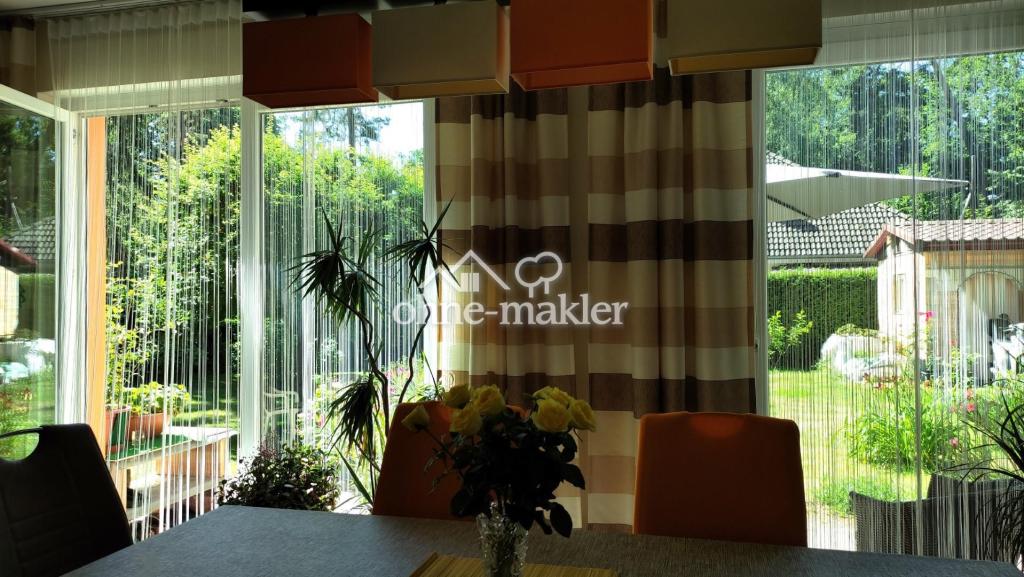 Sicht zum Garten EG